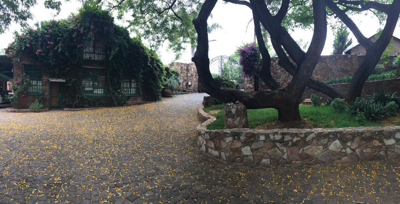 Rain Forest Boutique Camp Krugersdorp Exterior foto