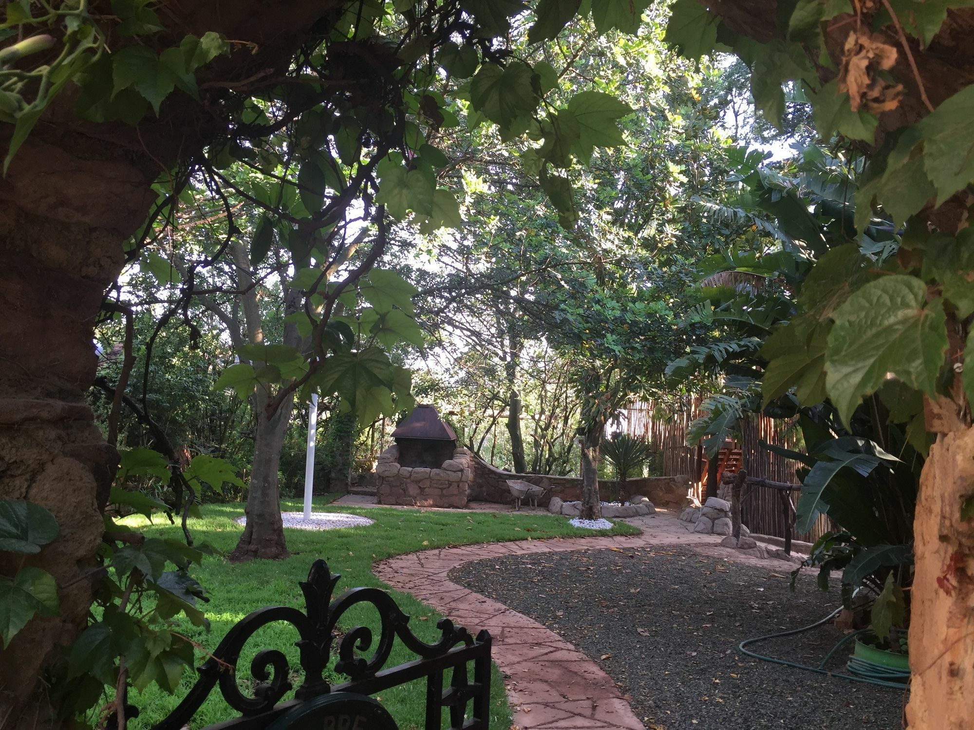 Rain Forest Boutique Camp Krugersdorp Exterior foto